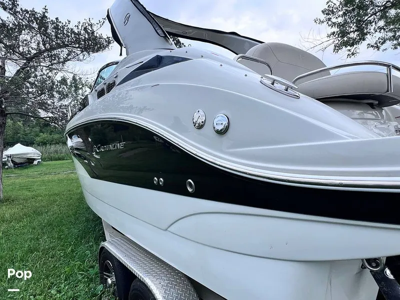 Slide: The Image of Crownline Boats 264 CR 2022 - 16643677