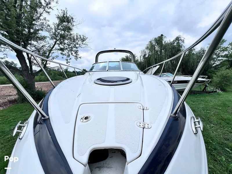 Slide: The Image of Crownline Boats 264 CR 2022 - 16643687