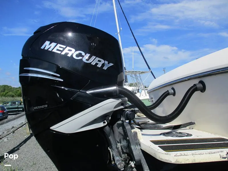 Slide: The Image of Hydra-Sports 3300 Vector Sport Fisherman 1989 - 16683765