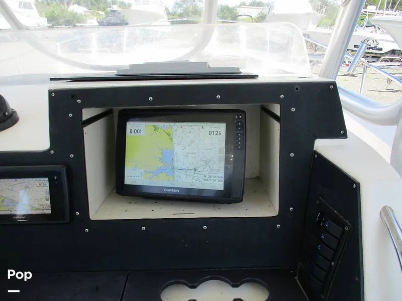 Slide: The Image of Hydra-Sports 3300 Vector Sport Fisherman 1989 - 16683911
