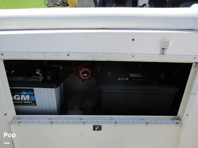 Slide: The Image of Hydra-Sports 3300 Vector Sport Fisherman 1989 - 16683835