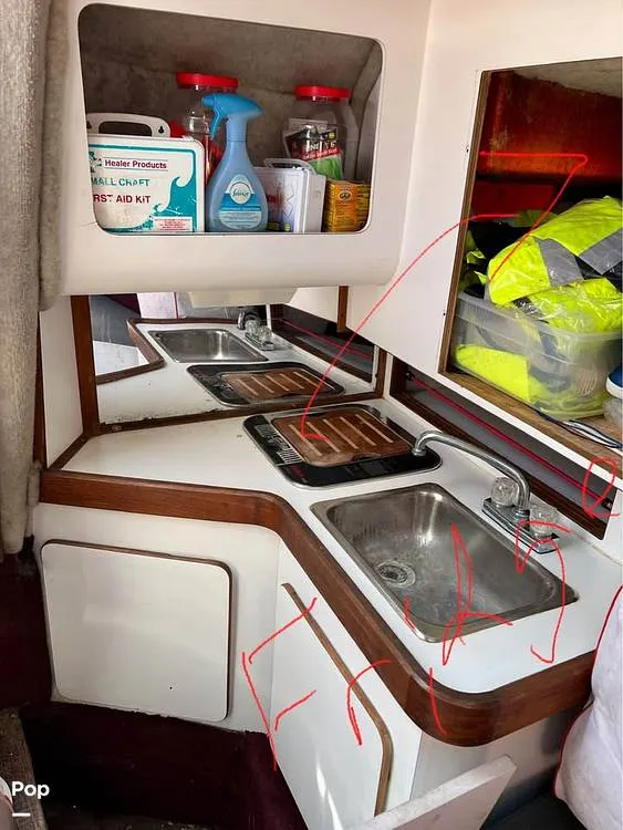 Slide: The Image of Hydra-Sports 3300 Vector Sport Fisherman 1989 - 16646398