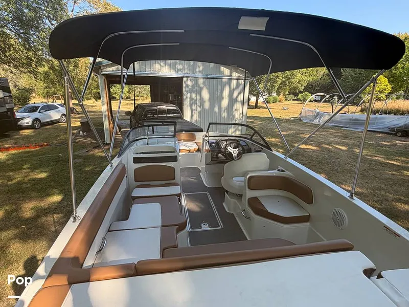 Slide: The Image of Bayliner VR6 2021 - 16667931
