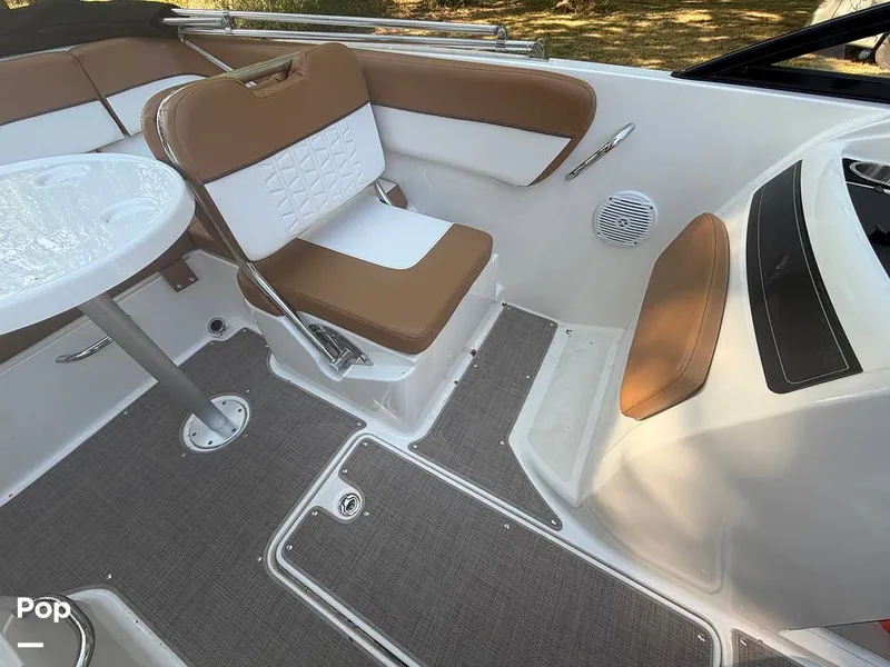 Slide: The Image of Bayliner VR6 2021 - 16668140
