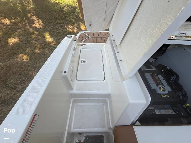 Slide: The Image of Bayliner VR6 2021 - 16667935