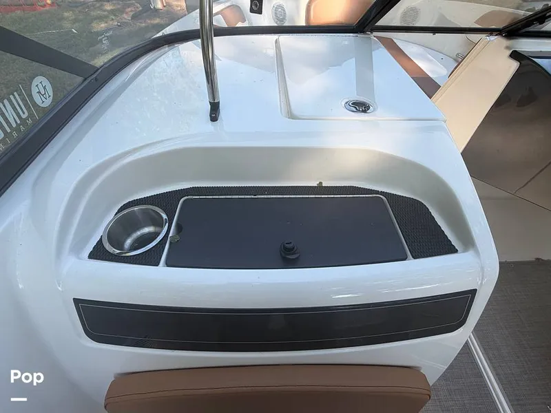 Slide: The Image of Bayliner VR6 2021 - 16668154