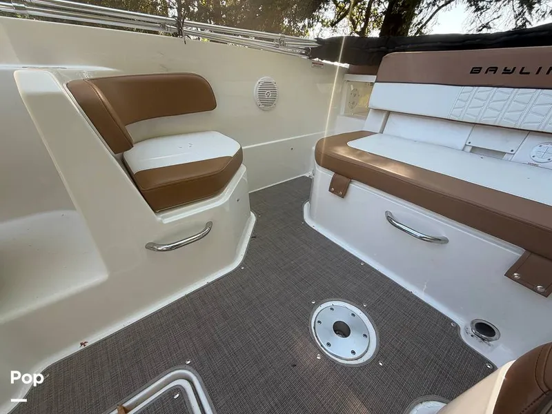 Slide: The Image of Bayliner VR6 2021 - 16668152