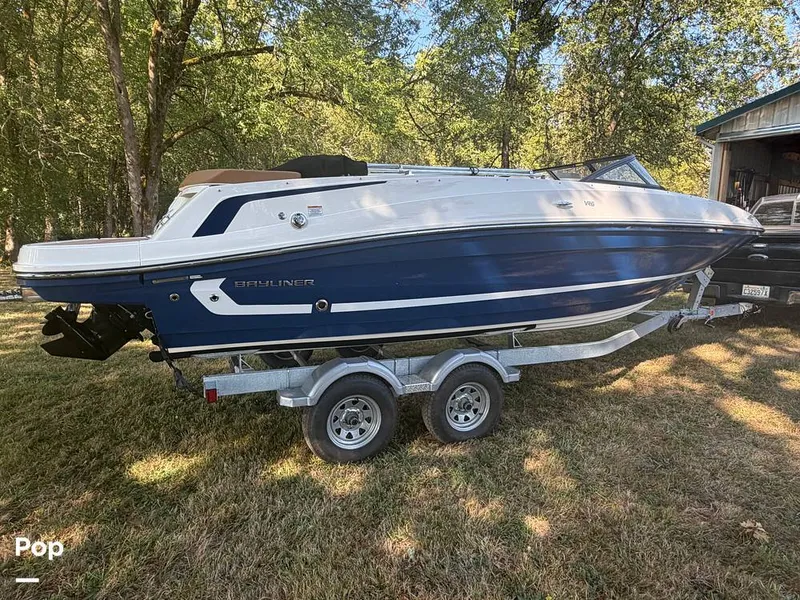 Slide: The Image of Bayliner VR6 2021 - 16668192