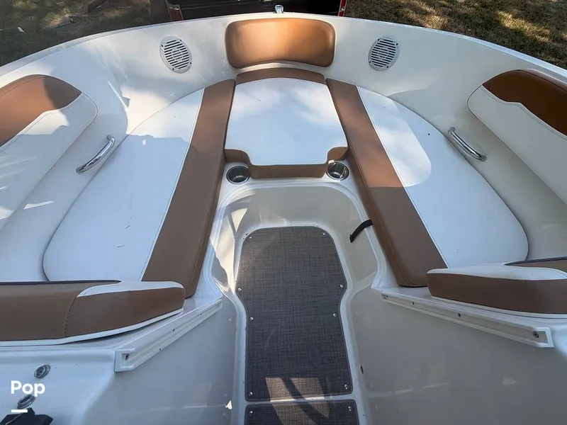 Slide: The Image of Bayliner VR6 2021 - 16668147