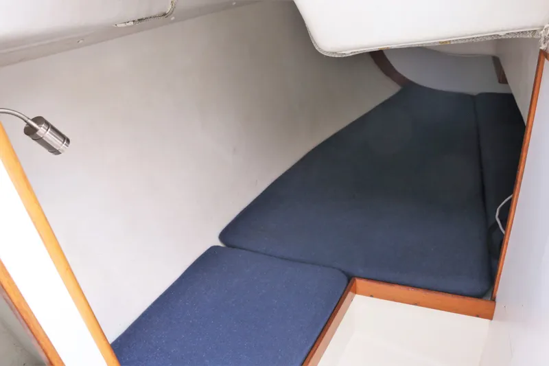 Slide: The Image of J Boats J/35C 1990 - 14