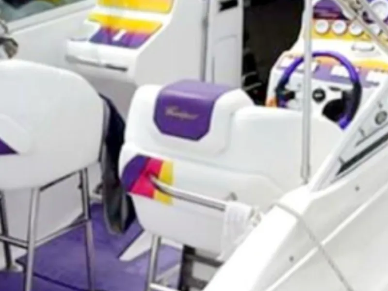 Slide: The Image of Powerquest 380 AVENGER 1999 - 10