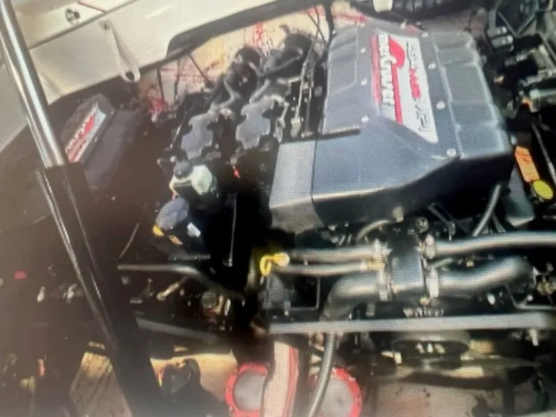 Slide: The Image of Powerquest 380 AVENGER 1999 - 25