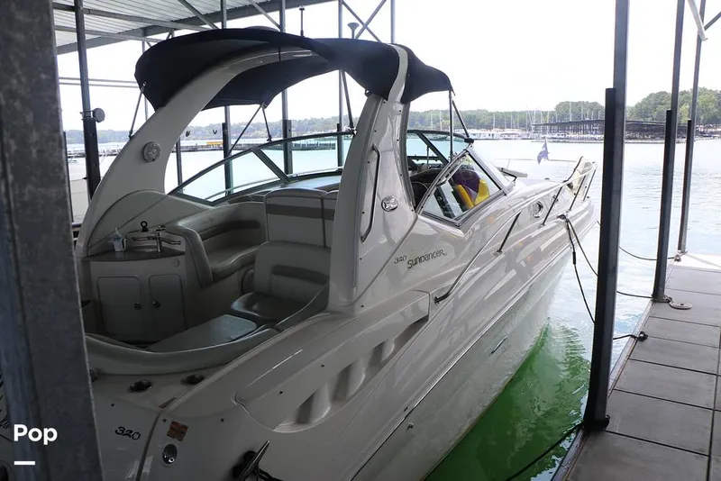 Slide: The Image of Sea Ray 320 Sundancer 2002 - 16674701