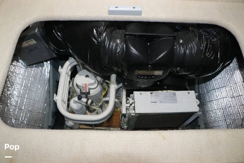 Slide: The Image of Sea Ray 320 Sundancer 2002 - 16674794