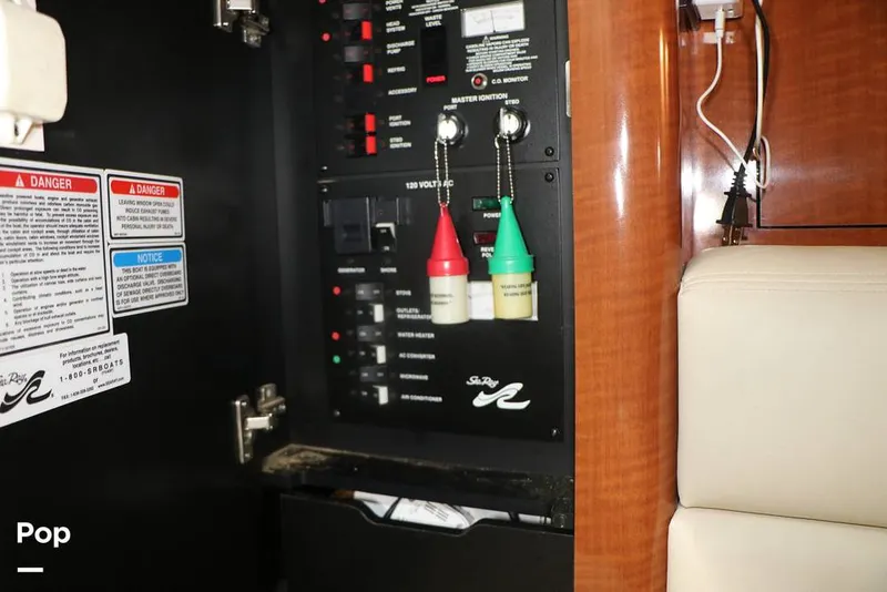 Slide: The Image of Sea Ray 320 Sundancer 2002 - 16674808