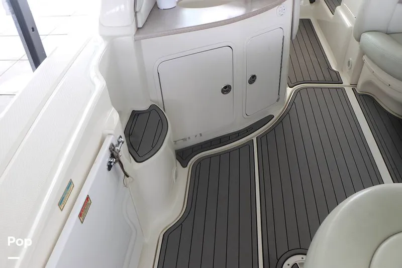 Slide: The Image of Sea Ray 320 Sundancer 2002 - 16674758