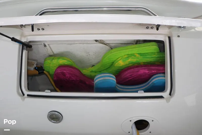 Slide: The Image of Sea Ray 320 Sundancer 2002 - 16674716