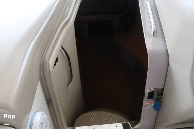 Slide: The Image of Sea Ray 320 Sundancer 2002 - 16674767