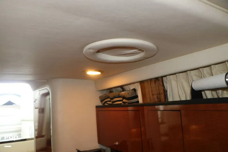 Slide: The Image of Sea Ray 320 Sundancer 2002 - 16674820