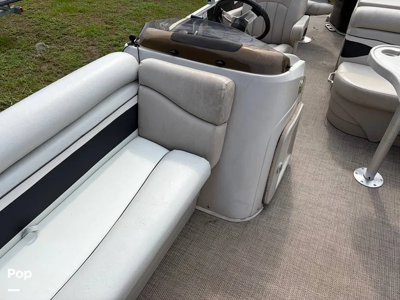Slide: The Image of Bennington 23SSX 2019 - 16675354