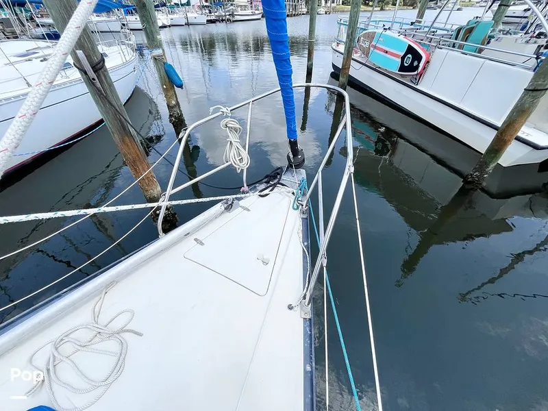 Slide: The Image of Anchor Locker - 16667377