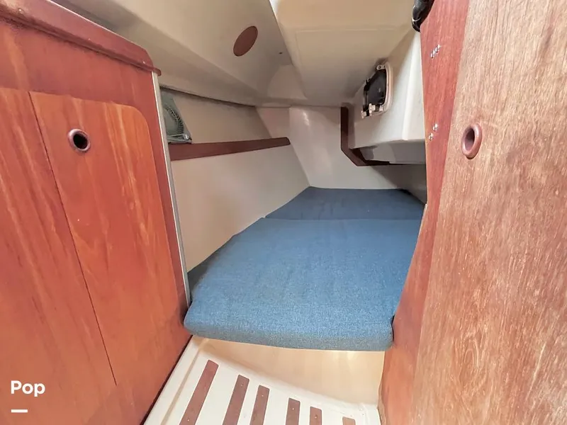 Slide: The Image of Berth - Aft - 16667320