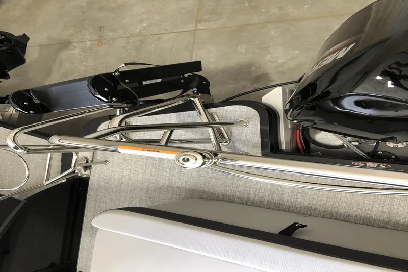 Slide: The Image of Harris 210 Cruiser 2025 - 20