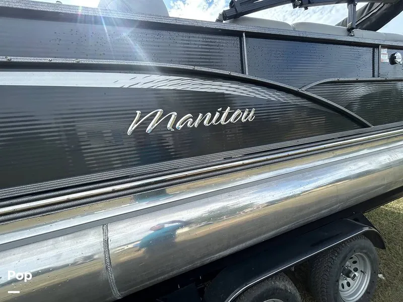 Slide: The Image of Manitou 23 Aurora LE 2020 - 16683717
