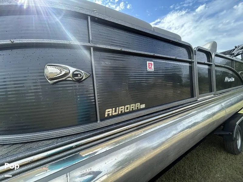 Slide: The Image of Manitou 23 Aurora LE 2020 - 16683718