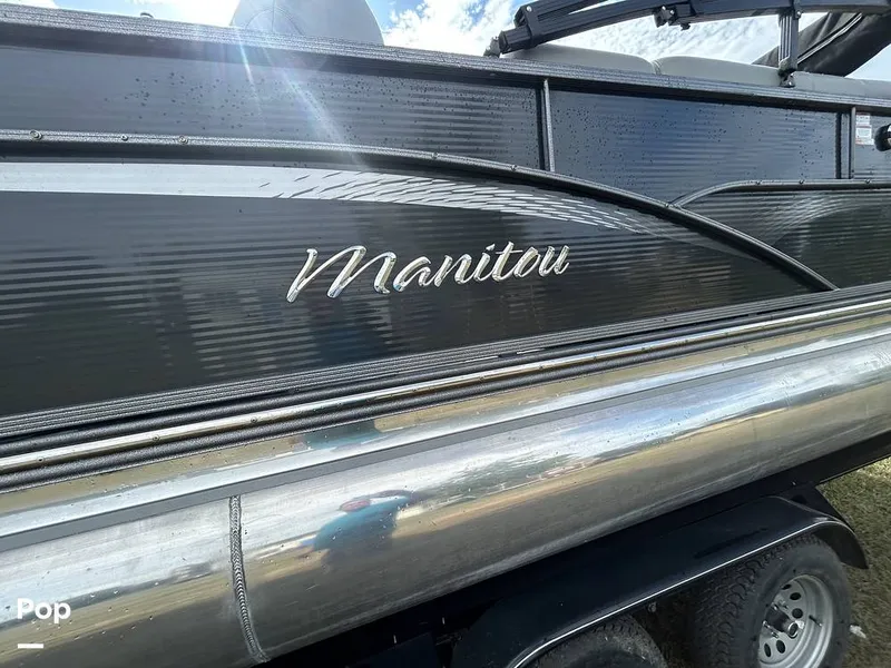 Slide: The Image of Manitou 23 Aurora LE 2020 - 16683716