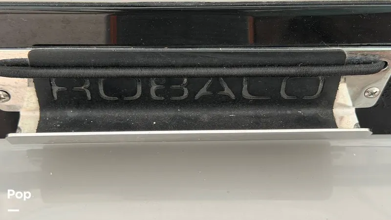 Slide: The Image of Robalo R230 CC 2020 - 16711578