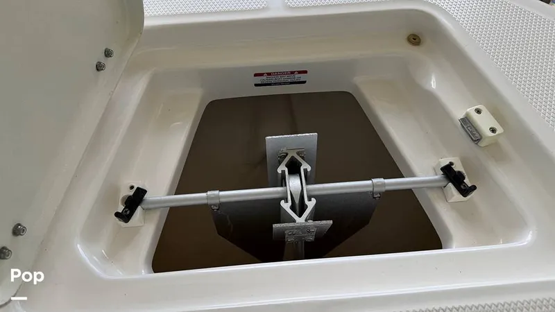 Slide: The Image of Anchor Locker - 16711546
