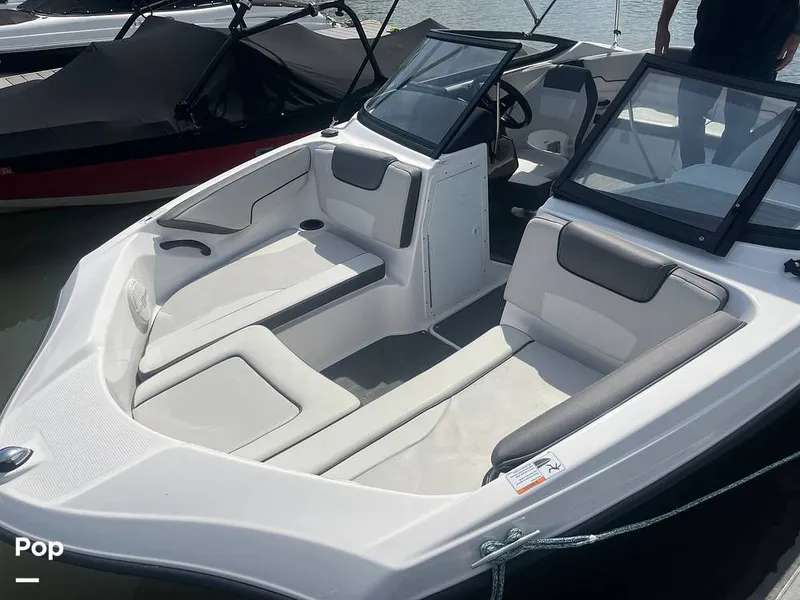 Slide: The Image of Yamaha SX190 2024 - 16689555