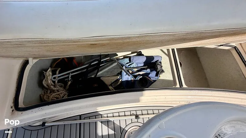 Slide: The Image of Rinker 312 Fiesta Vee 2004 - 16813838
