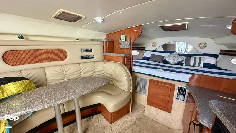 Slide: The Image of Rinker 312 Fiesta Vee 2004 - 16813775