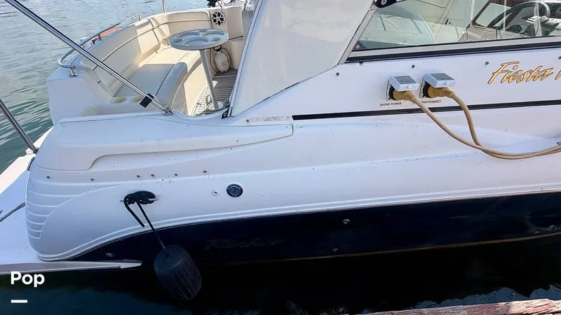 Slide: The Image of Rinker 312 Fiesta Vee 2004 - 16813872