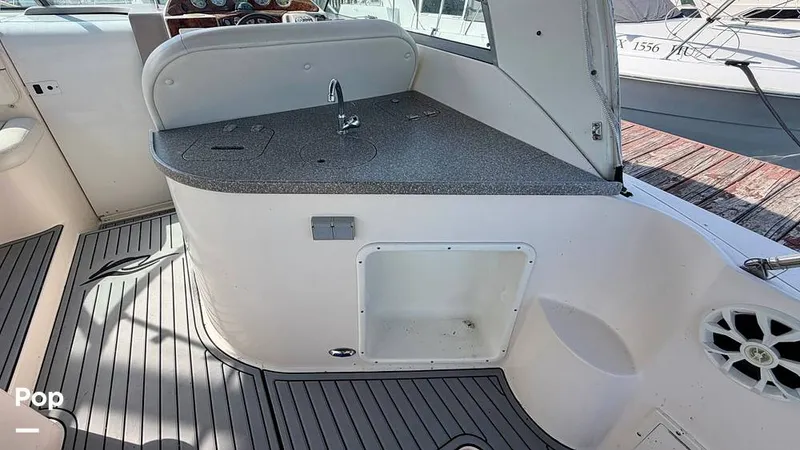 Slide: The Image of Rinker 312 Fiesta Vee 2004 - 16813811
