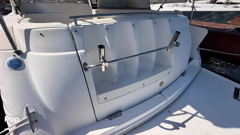 Slide: The Image of Rinker 312 Fiesta Vee 2004 - 16813849