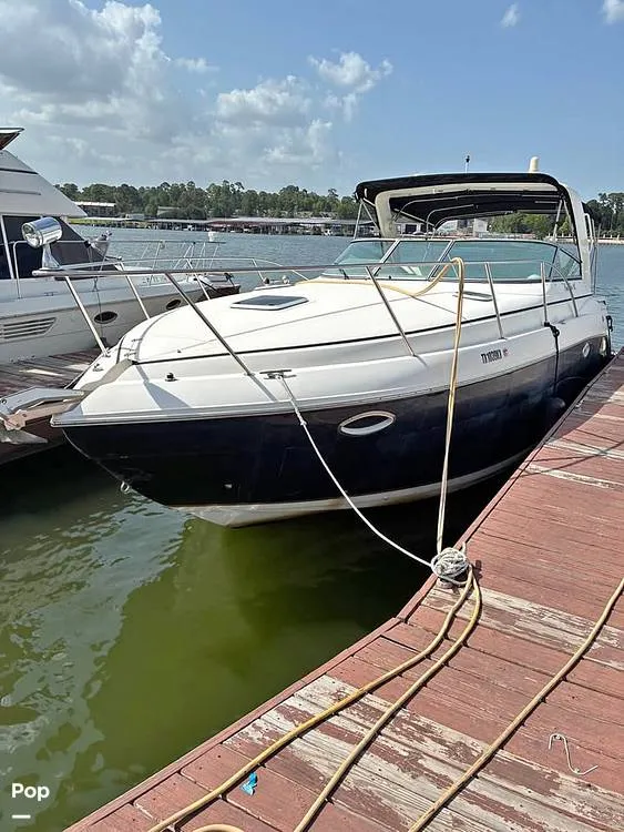 The Image of Rinker 312 Fiesta Vee 2004 - 16652887