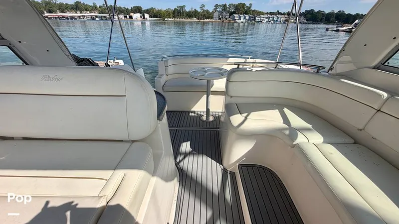 Slide: The Image of Rinker 312 Fiesta Vee 2004 - 16813842