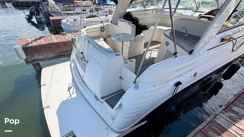 Slide: The Image of Rinker 312 Fiesta Vee 2004 - 16813876