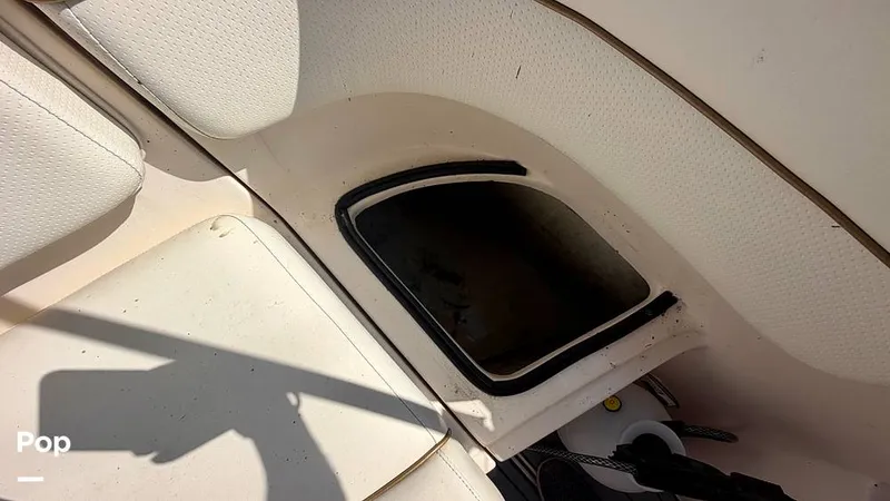Slide: The Image of Rinker 312 Fiesta Vee 2004 - 16813840