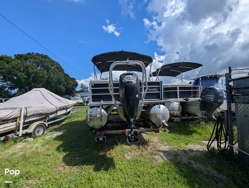 Slide: The Image of Bentley Pontoons 220 Cruise 2020 - 16695946
