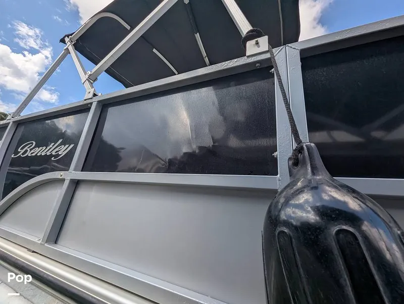Slide: The Image of Bentley Pontoons 220 Cruise 2020 - 16695998