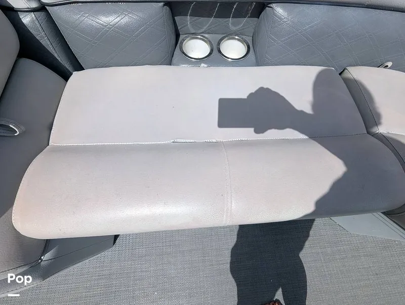 Slide: The Image of Bentley Pontoons 220 Cruise 2020 - 16696004