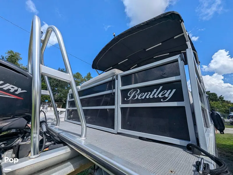 Slide: The Image of Bentley Pontoons 220 Cruise 2020 - 16695947