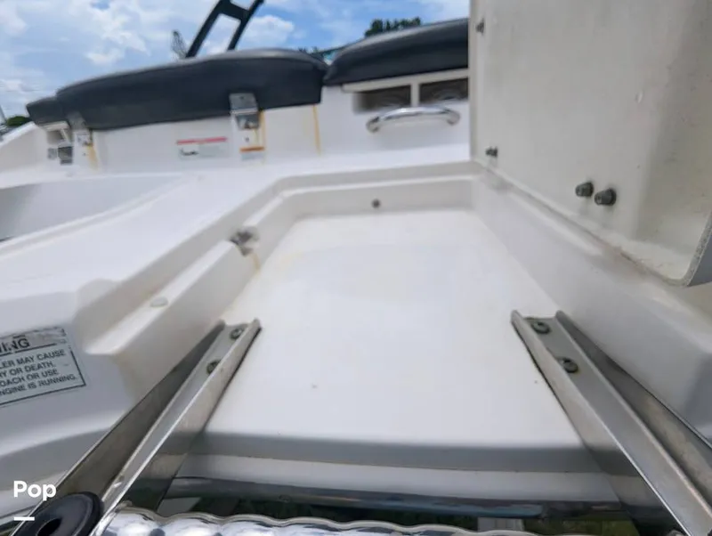 Slide: The Image of Chaparral H2O 21 Deluxe 2017 - 16674409