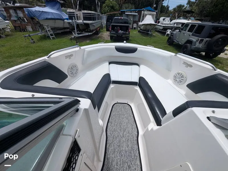 Slide: The Image of Chaparral H2O 21 Deluxe 2017 - 16674365