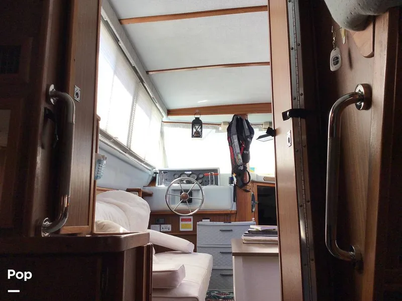 Slide: The Image of Sea Ray 360 Aft Cabin 1987 - 16688133
