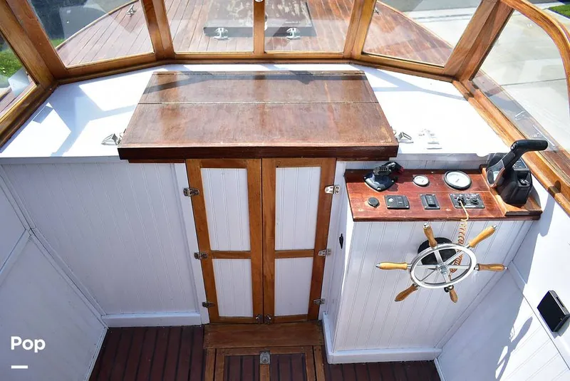 Slide: The Image of Custom Raised Deck Cruiser 22 2022 - 16705058